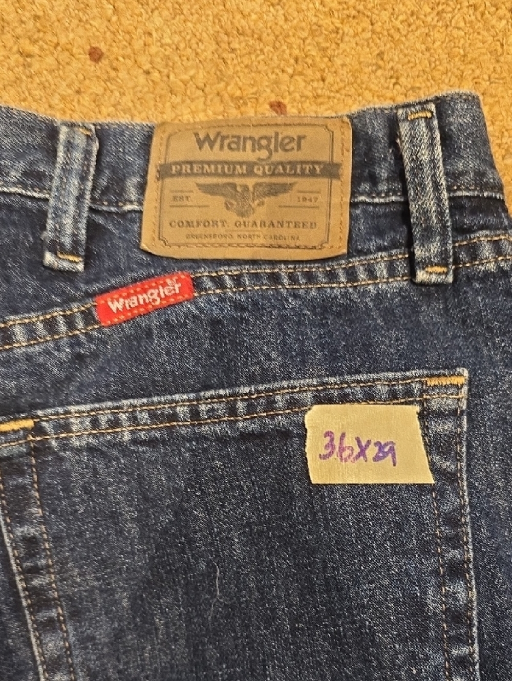 Wrangler Straight Fit Dark Blue Denim Jeans - Picture 3 of 4